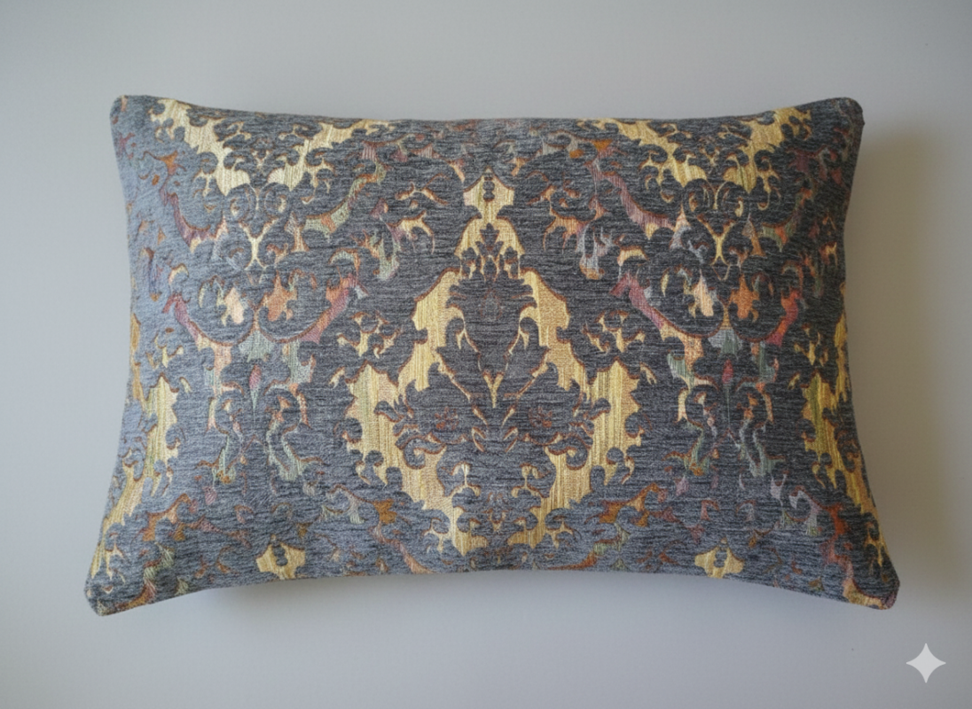 روبالشی مخمل مبلی عروس رنگ سرمه ای مناسب جهاز گرماژ بالا