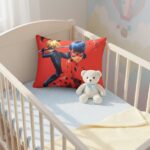 روبالشی دختر کفشدوزکی قرمز