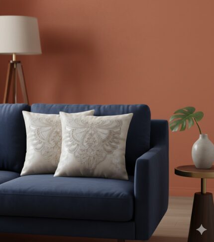 کوسن ساتن مبلی گیپور دار کرم شیری مبل سلطنتی و راحتی